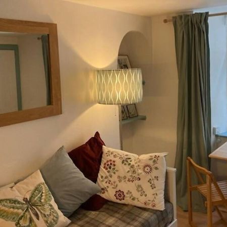 The Snug, A Great Flat In The Heart Of Peebles. Apartamento Exterior foto